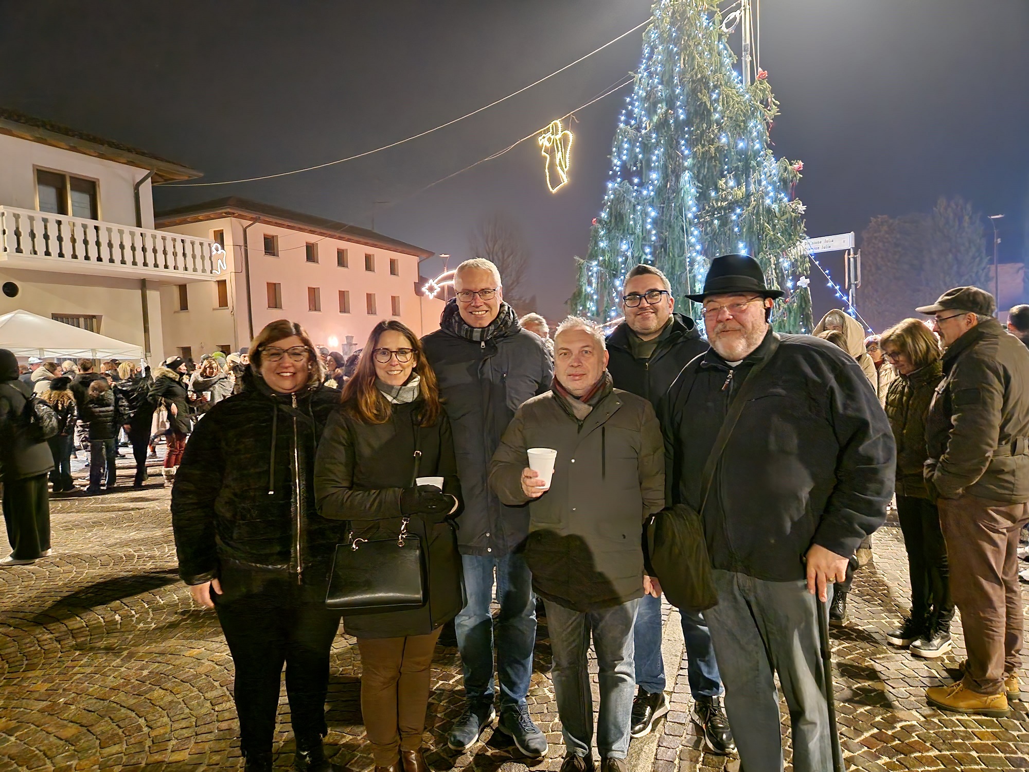 NATALE. BORDIN A PIANCADA: PRESEPE DI LUCE È SIMBOLO DELL